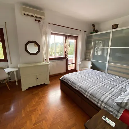 Francigena House